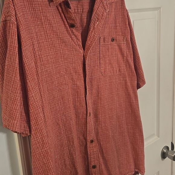 Orvis Men's Red Checkered Shirt - Picture 5 of 7